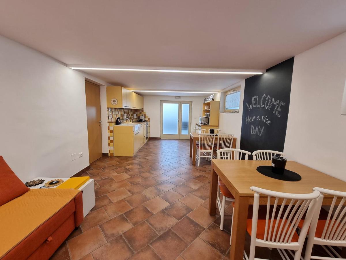 Apartment And Rooms Hisa Sonca Kobarid Εξωτερικό φωτογραφία