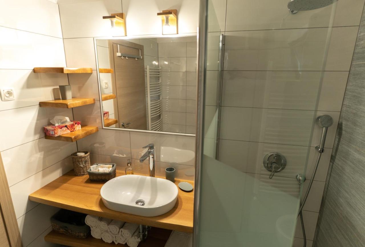 Apartment And Rooms Hisa Sonca Kobarid Εξωτερικό φωτογραφία